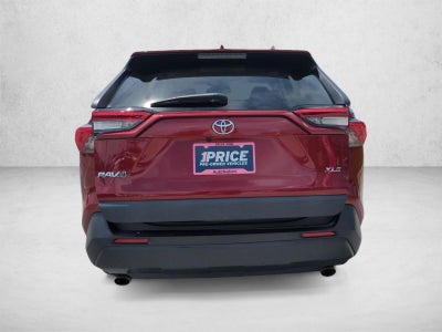 2021 Toyota RAV4 XLE FWD (GS)