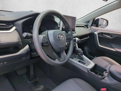 2023 Toyota RAV4 XLE FWD (GS)
