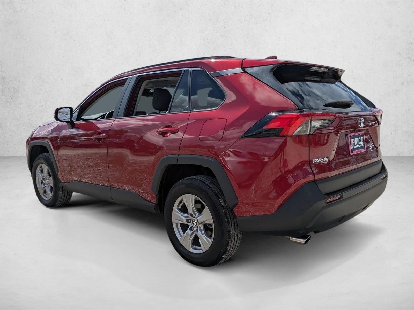 2025 Toyota RAV4 XLE FWD (GS)