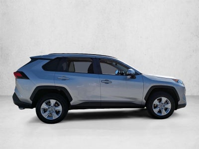 2021 Toyota RAV4 XLE FWD (GS)