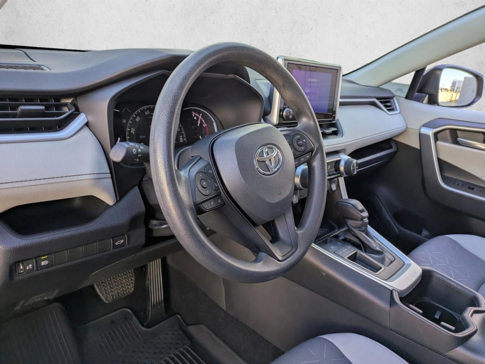 2024 Toyota RAV4 XLE FWD (Natl)