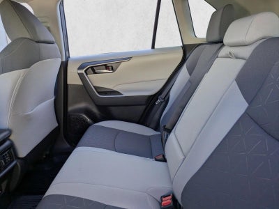 2024 Toyota RAV4 XLE FWD (Natl)