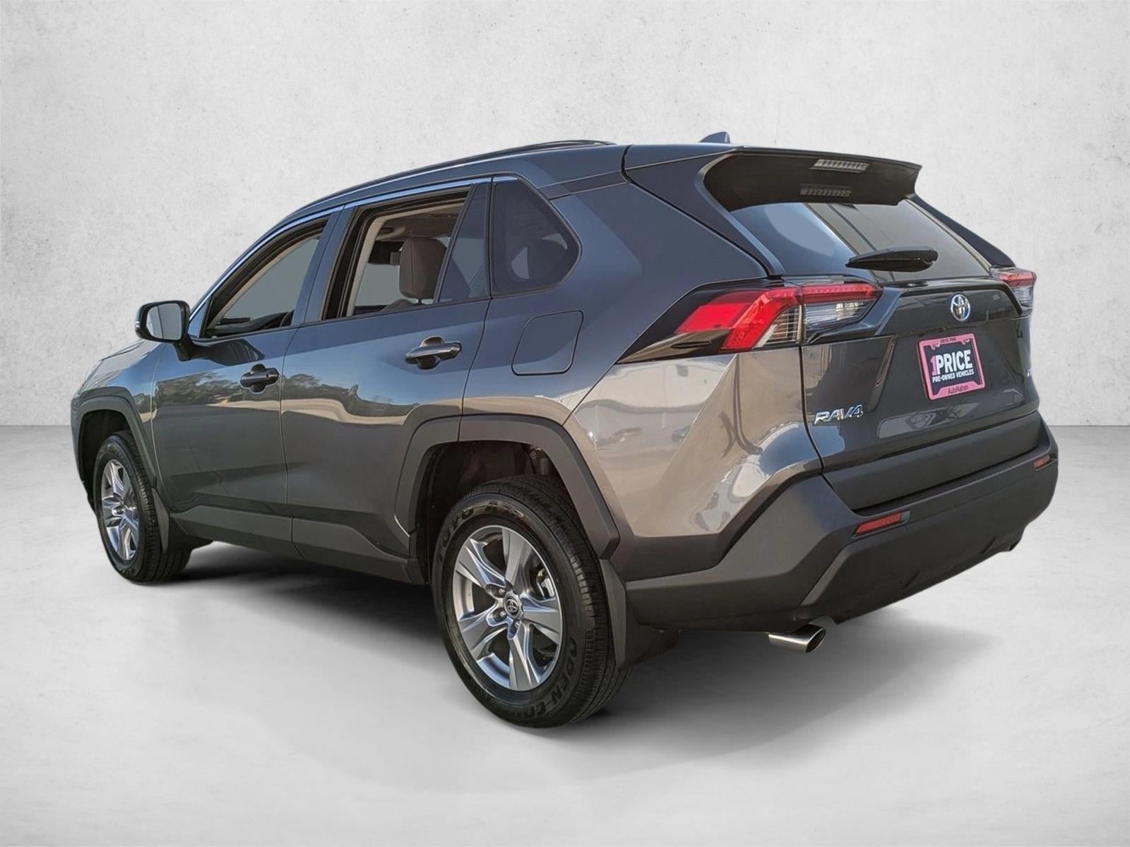 2024 Toyota RAV4 XLE FWD (Natl)