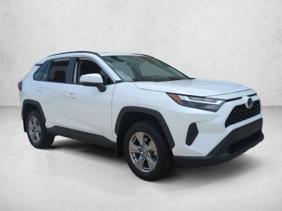 2024 Toyota RAV4 XLE FWD (Natl)