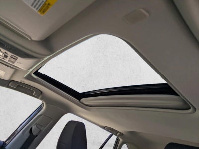 2025 Toyota RAV4 XLE FWD (GS)