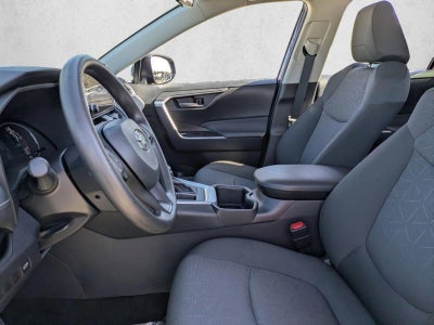 2025 Toyota RAV4 XLE FWD (GS)