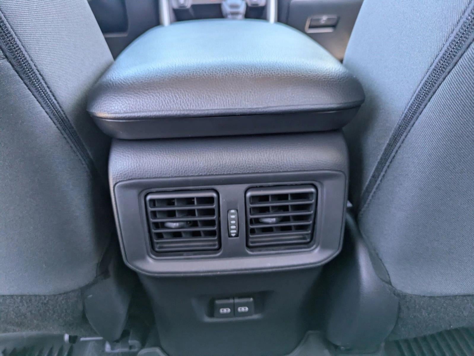 2025 Toyota RAV4 XLE FWD (GS)