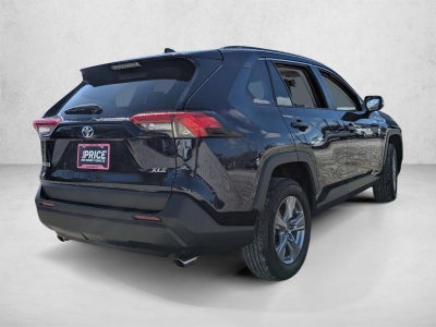 2025 Toyota RAV4 XLE FWD (GS)
