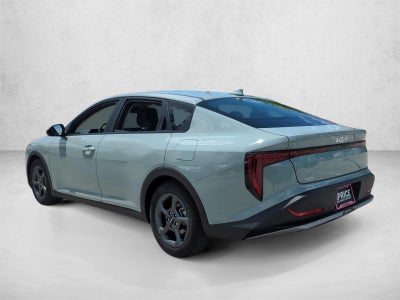 2025 Kia K4 LXS FWD