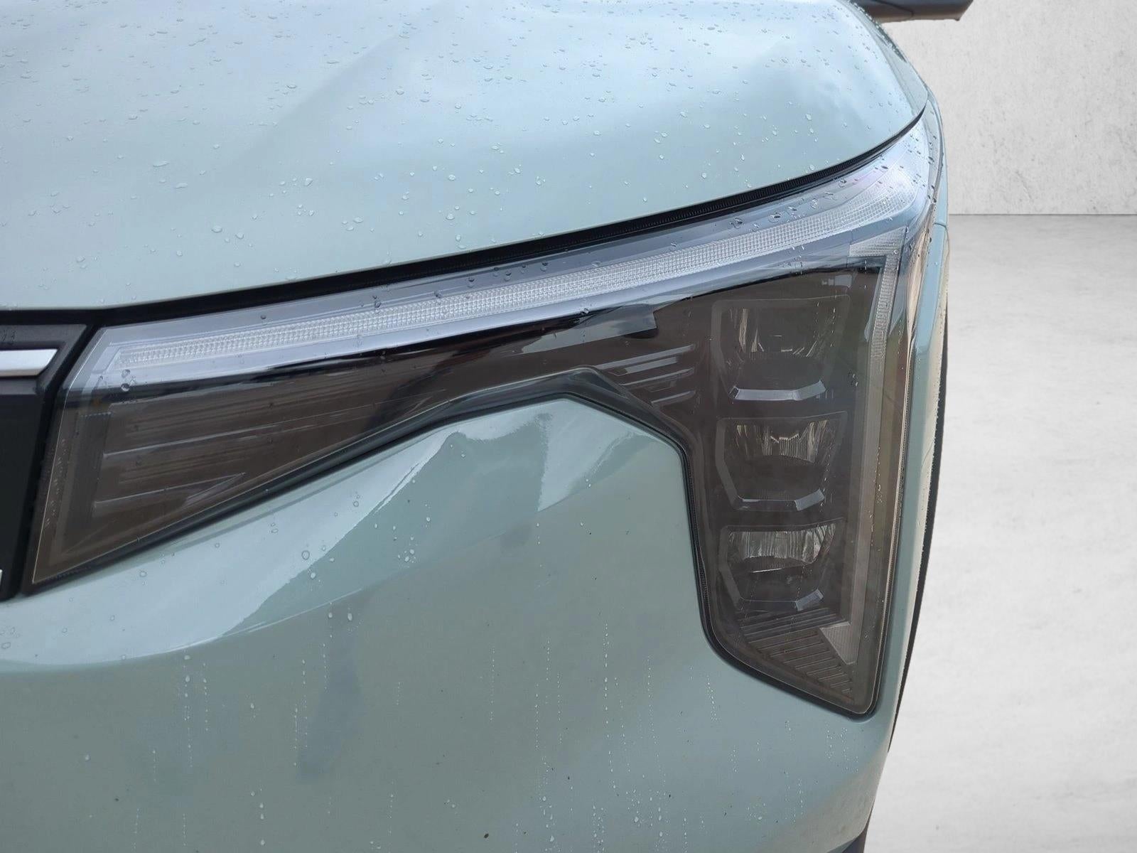 2025 Kia K4 LXS FWD