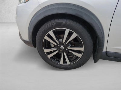 2020 Nissan Kicks SV FWD