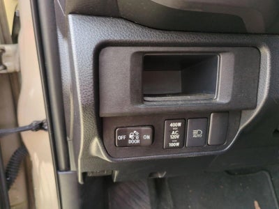 2019 Toyota Tacoma 2WD 2WD TRD Sport Double Cab 5' Bed V6 AT (Natl)