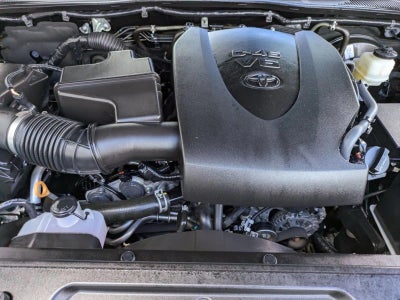 2022 Toyota Tacoma 2WD 2WD SR5 Double Cab 5' Bed V6 AT (GS)