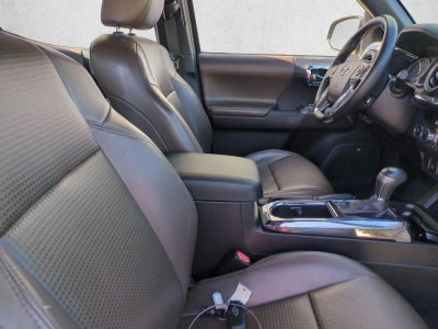 2016 Toyota Tacoma 4WD Double Cab Short Bed V6 Automatic Limited (Natl)