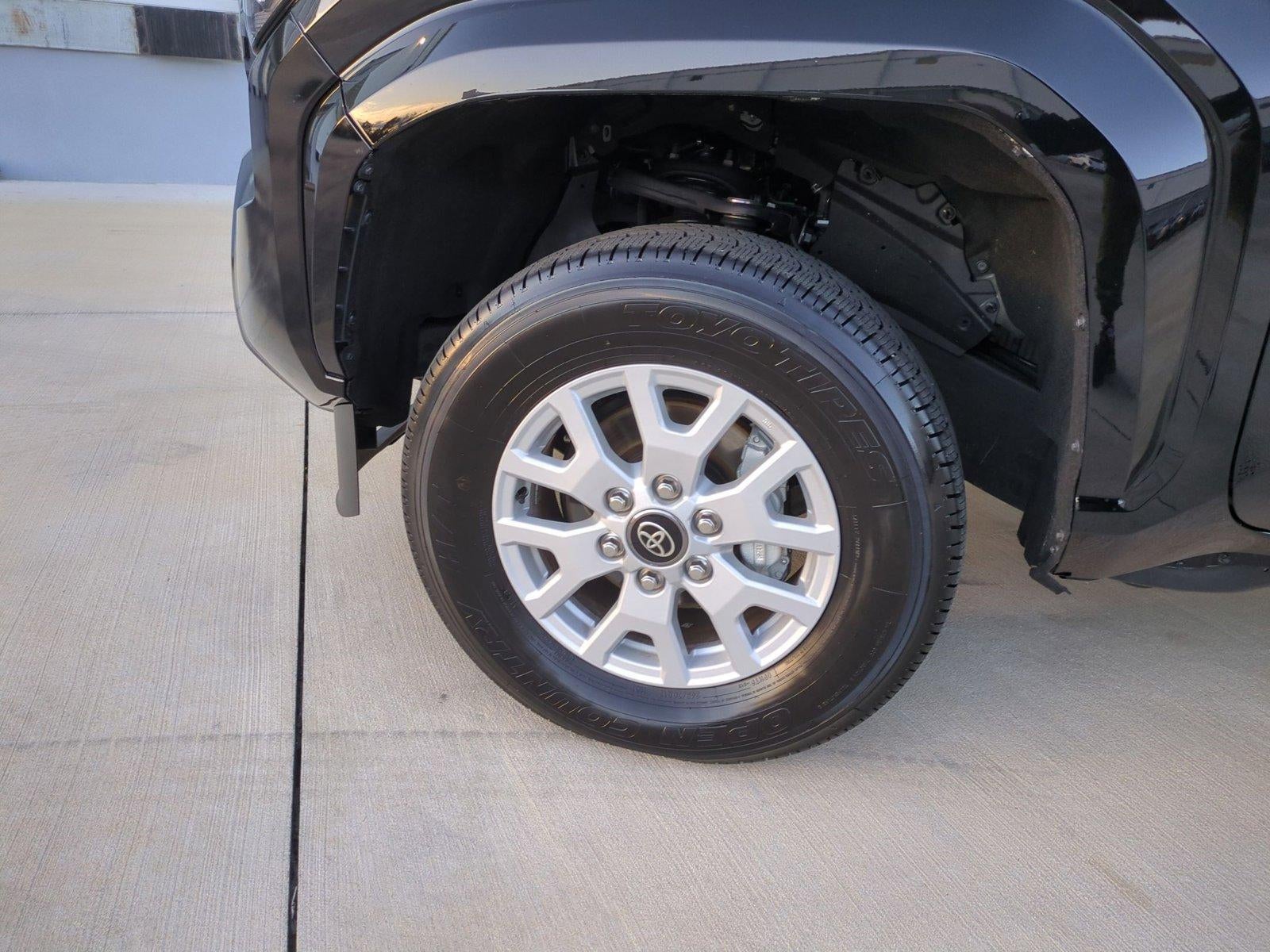 2025 Toyota Tacoma 4WD 4WD SR5 Double Cab 5' Bed AT (GS)