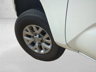 2021 Toyota Tacoma 2WD 2WD SR Double Cab 5' Bed I4 AT (GS)