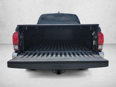 2023 Toyota Tacoma 2WD 2WD SR5 Double Cab 5' Bed V6 AT (GS)