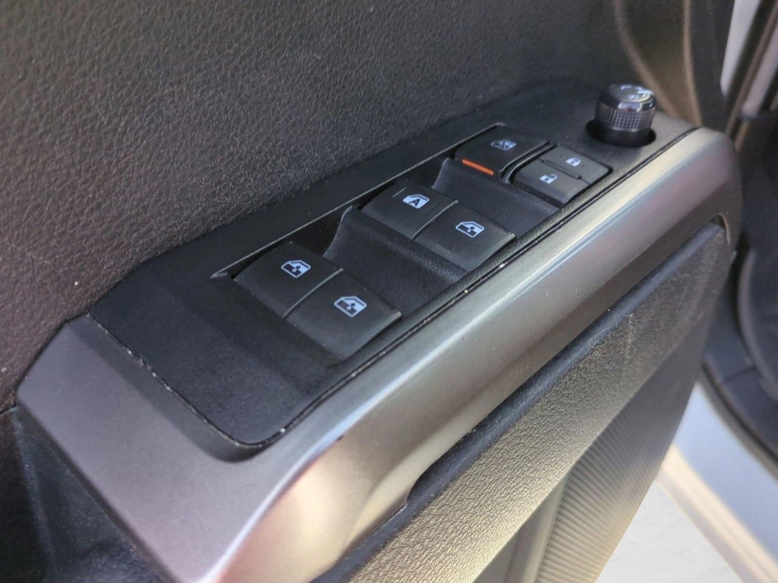 2022 Toyota Tacoma 2WD 2WD SR5 Double Cab 5' Bed V6 AT (GS)