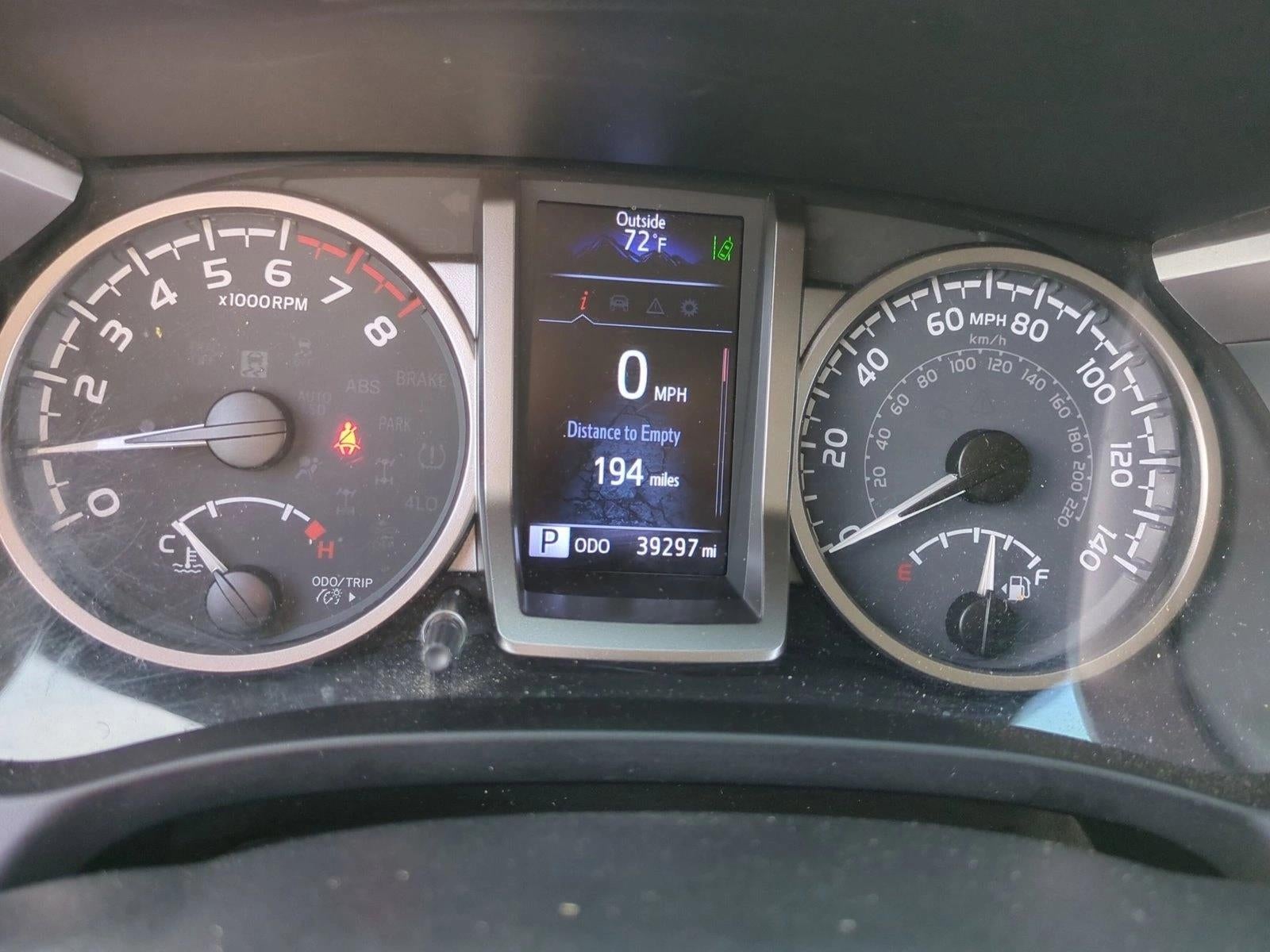 2022 Toyota Tacoma 2WD 2WD SR5 Double Cab 5' Bed V6 AT (GS)