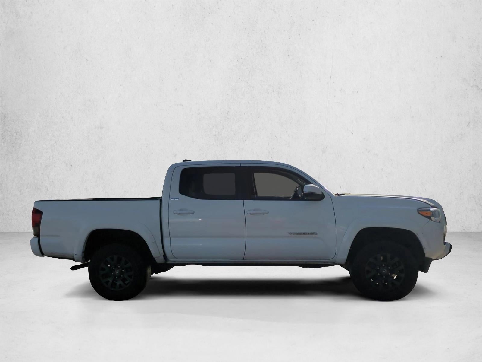 2022 Toyota Tacoma 2WD 2WD SR5 Double Cab 5' Bed V6 AT (GS)