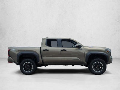 2025 Toyota Tacoma 4WD 4WD TRD Off Road Hybrid Double Cab 5' Bed AT (Natl)