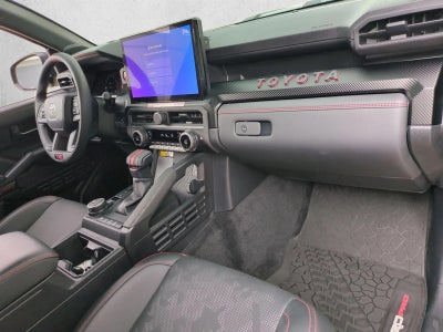 2025 Toyota Tacoma 4WD 4WD TRD Pro Hybrid Double Cab 5' Bed AT (Natl)