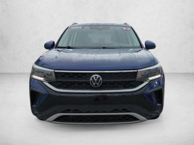 2023 Volkswagen Taos SE FWD