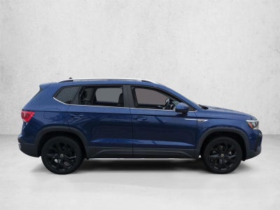 2023 Volkswagen Taos SE FWD