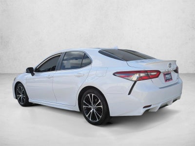 2019 Toyota Camry SE Auto (SE)