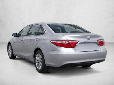 2017 Toyota Camry LE Auto (SE)