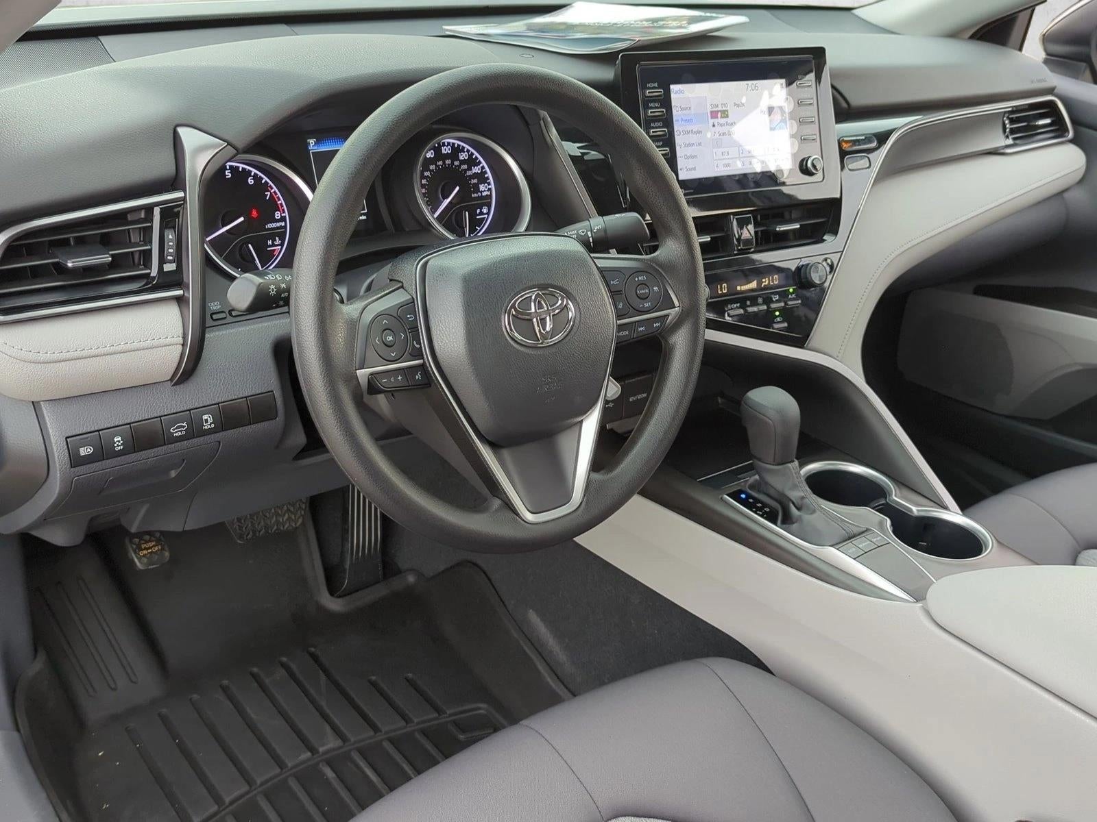2023 Toyota Camry LE Auto (SE)
