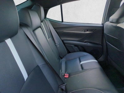 2025 Toyota Camry SE (Natl)