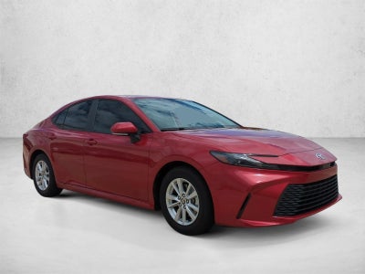 2025 Toyota Camry LE (Natl)