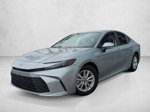 2025 Toyota Camry LE (SE)