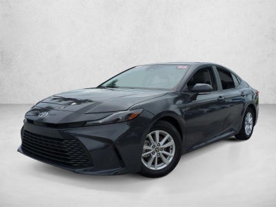 2025 Toyota Camry LE (Natl)