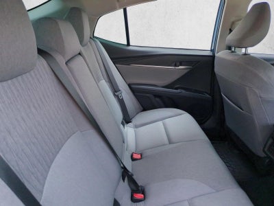 2025 Toyota Camry LE (Natl)