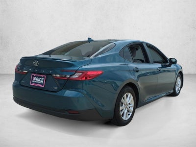 2025 Toyota Camry LE (Natl)