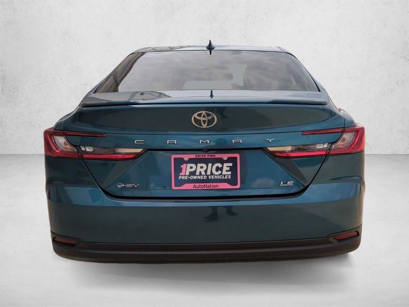 2025 Toyota Camry LE (Natl)