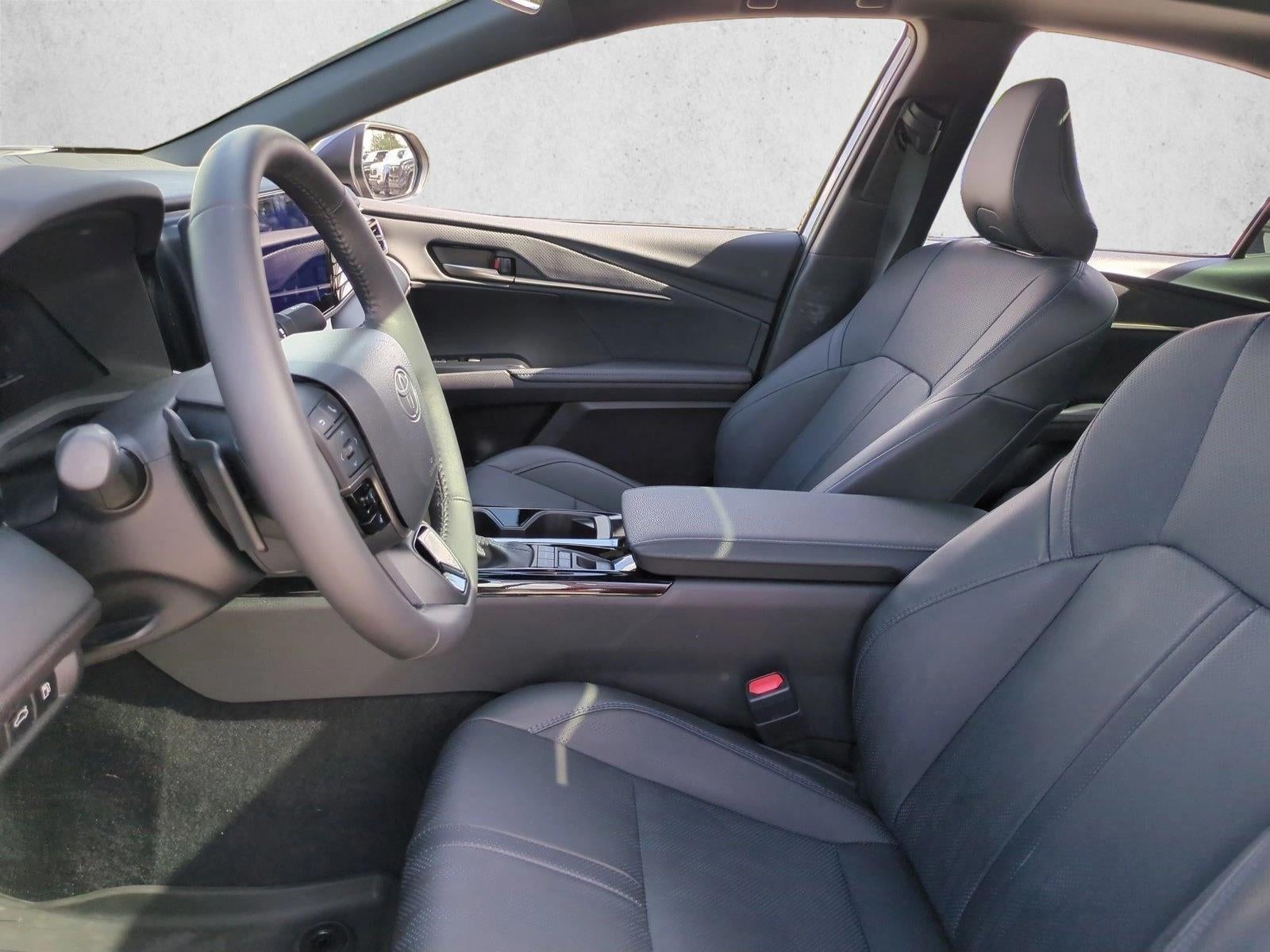 2025 Toyota Camry XSE (Natl)