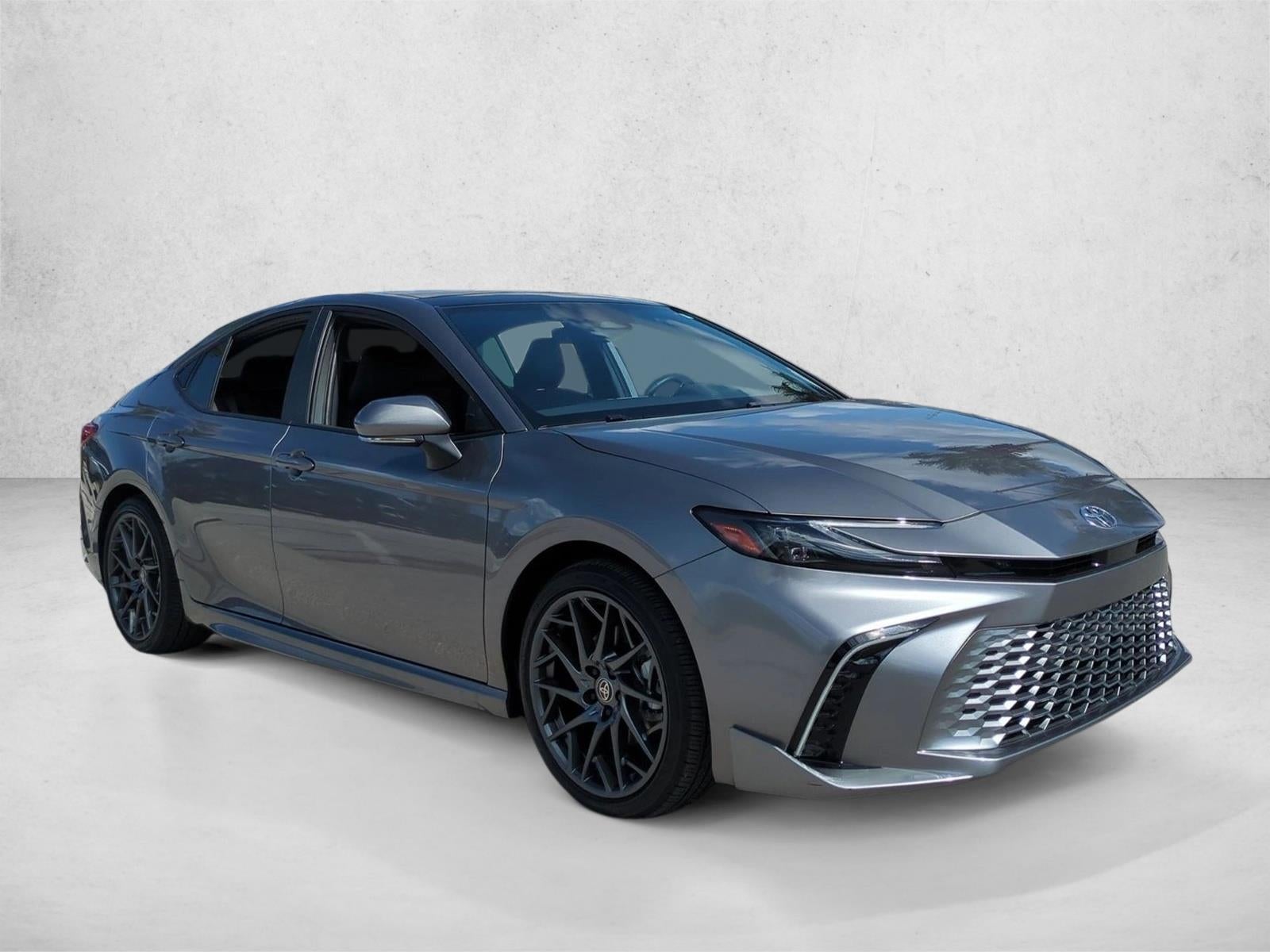 2025 Toyota Camry XSE (Natl)