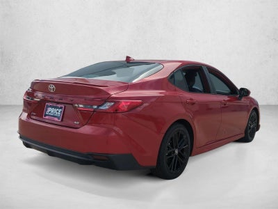 2025 Toyota Camry SE (Natl)