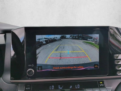 2025 Toyota Camry LE (Natl)