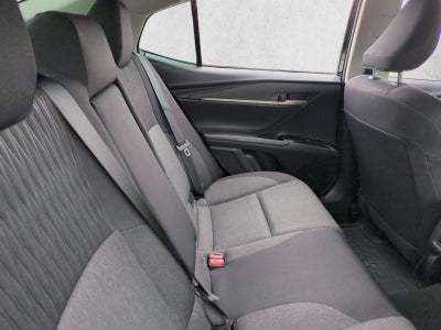 2025 Toyota Camry LE (Natl)