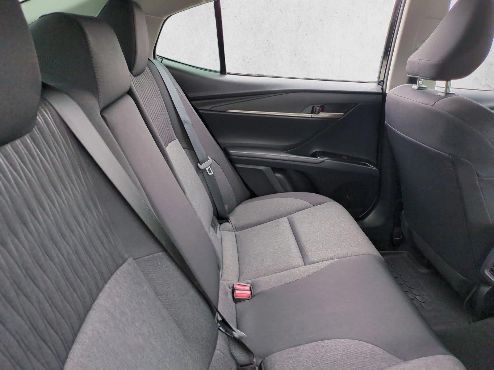 2025 Toyota Camry LE (Natl)