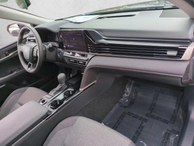 2025 Toyota Camry LE (Natl)