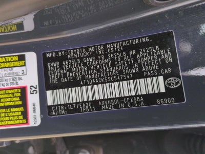 2025 Toyota Camry SE (Natl)