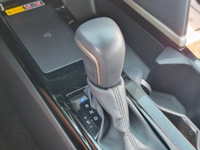 2025 Toyota Camry XSE (Natl)