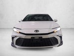 2025 Toyota Camry SE (Natl)