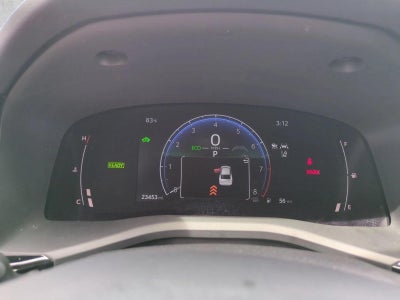 2025 Toyota Camry LE (SE)
