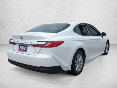2025 Toyota Camry LE (SE)